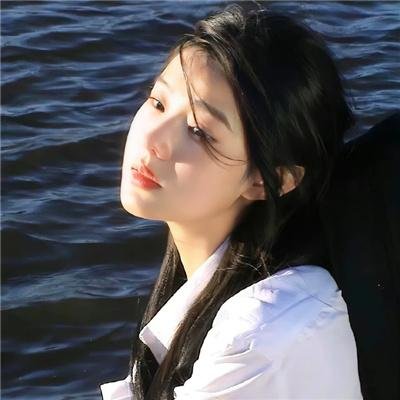 无言的山丘